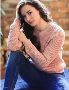 Elite escort service in Chorasi for home and hotel visits